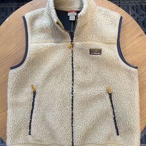L.L. Bean Mens Cream White Fleece Vest with Navy Trim